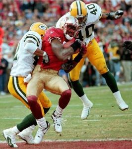 Terrell Owens hauls in 'The Catch II' from 49ers QB Steve Young, Candlestick Park, San Francisco, CA, January 3, 1999. (Getty files via Toronto Sun, January 10, 2013).